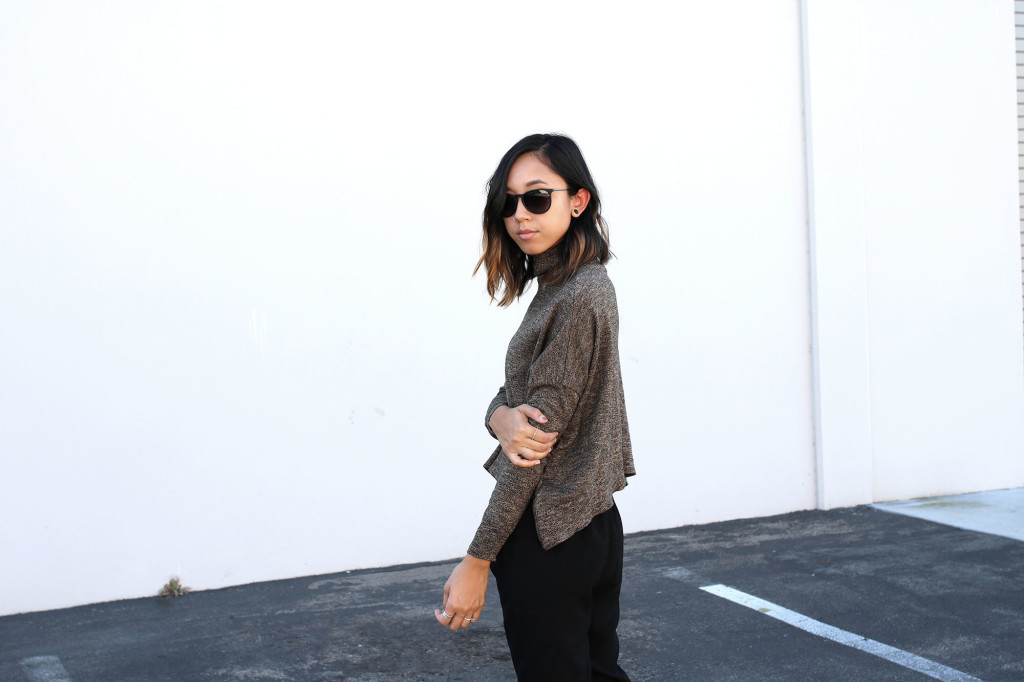 Marled Turtleneck Crop Top